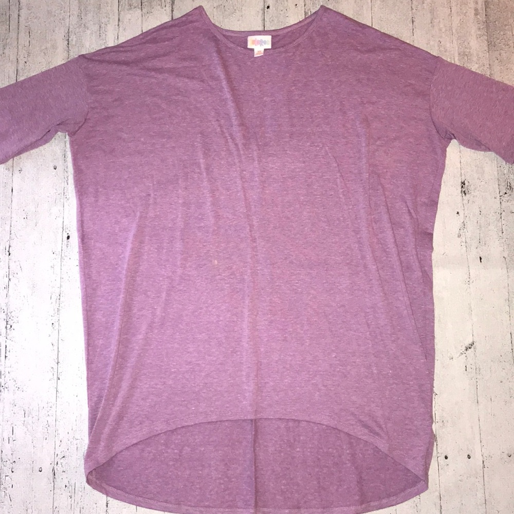 purple lularoe Irma top 💜
